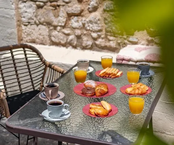 Nikolas Old Town شقة