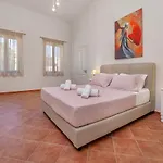 Nikolas Old Town Apartman Rhodes City